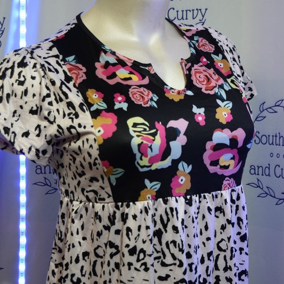 Unbranded Tops - Peasant Blouse with Empire Waist, Floral & Animal Print Size 3X